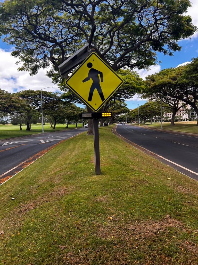 コオリナの道路標識